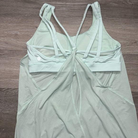 Lululemon Flow Y 2-1 tank  size 12 - Picture 5 of 9
